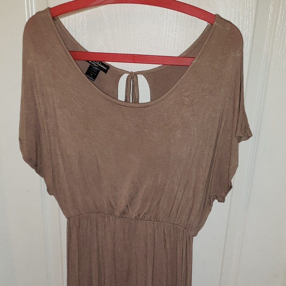 NWOT hi lo soft dress size xl